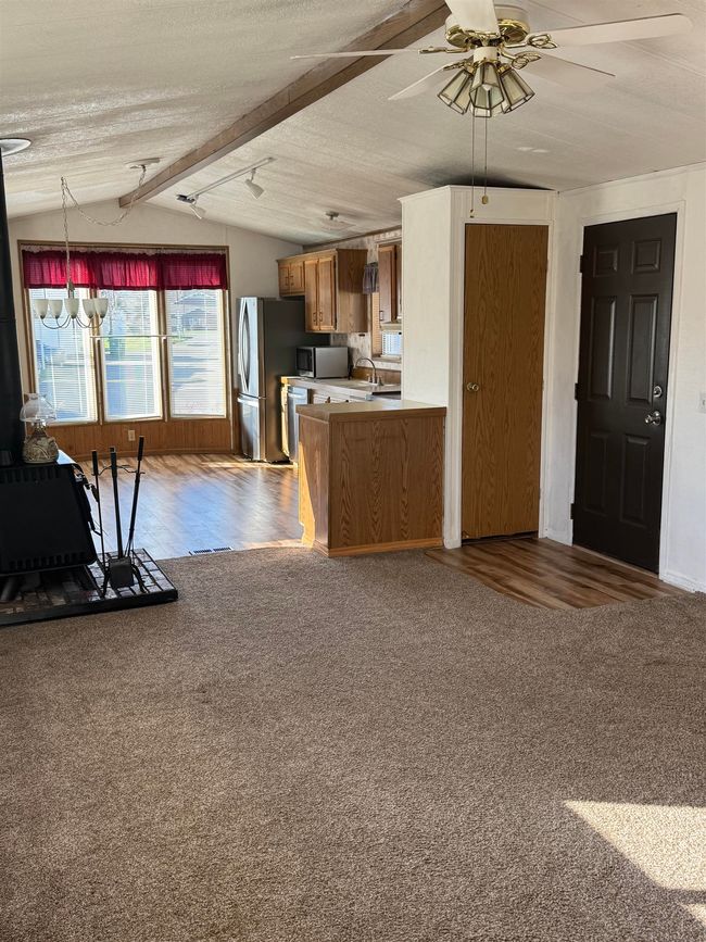 21725 E Wellesley Ave, House other with 2 bedrooms, 1 bathrooms and null parking in Otis Orchards WA | Image 4