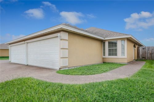 b-6630 Rhine Dr, Corpus Christi, TX, 78412-4841 | Card Image