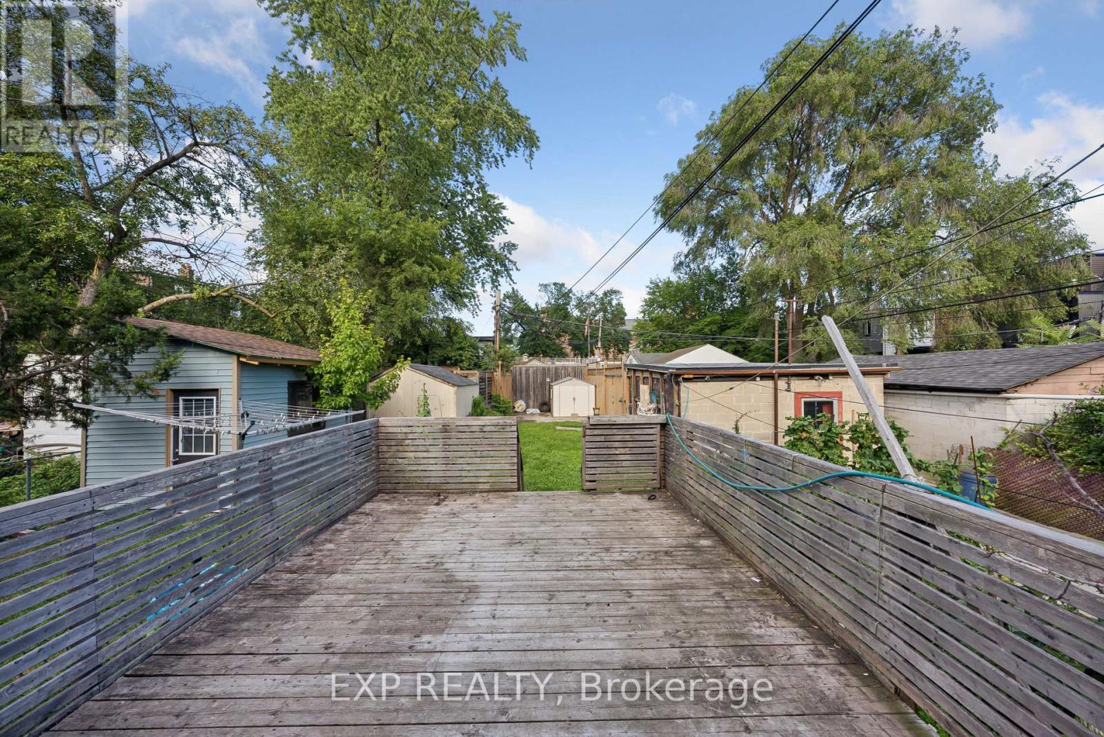 Residential in Toronto (North Riverdale) 3