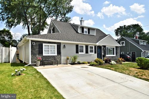 580 Carlisle Dr, MORRISVILLE, PA, 19067-6804 | Card Image