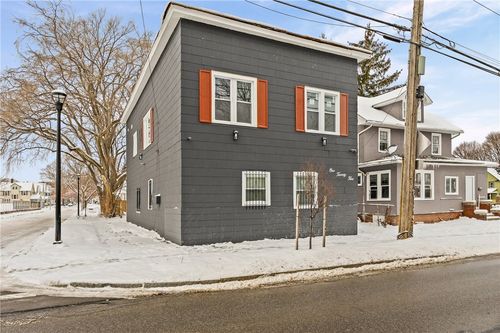 125-127 Carter St, Rochester, NY, 14621-5126 | Card Image