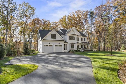 96 Newtown Rd, Acton, MA, 01720-3130 | Card Image