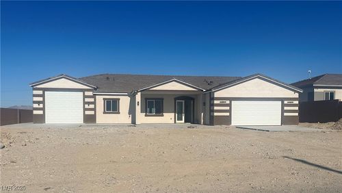 1760 Omaha Ave, Pahrump, NV, 89048-4789 | Card Image