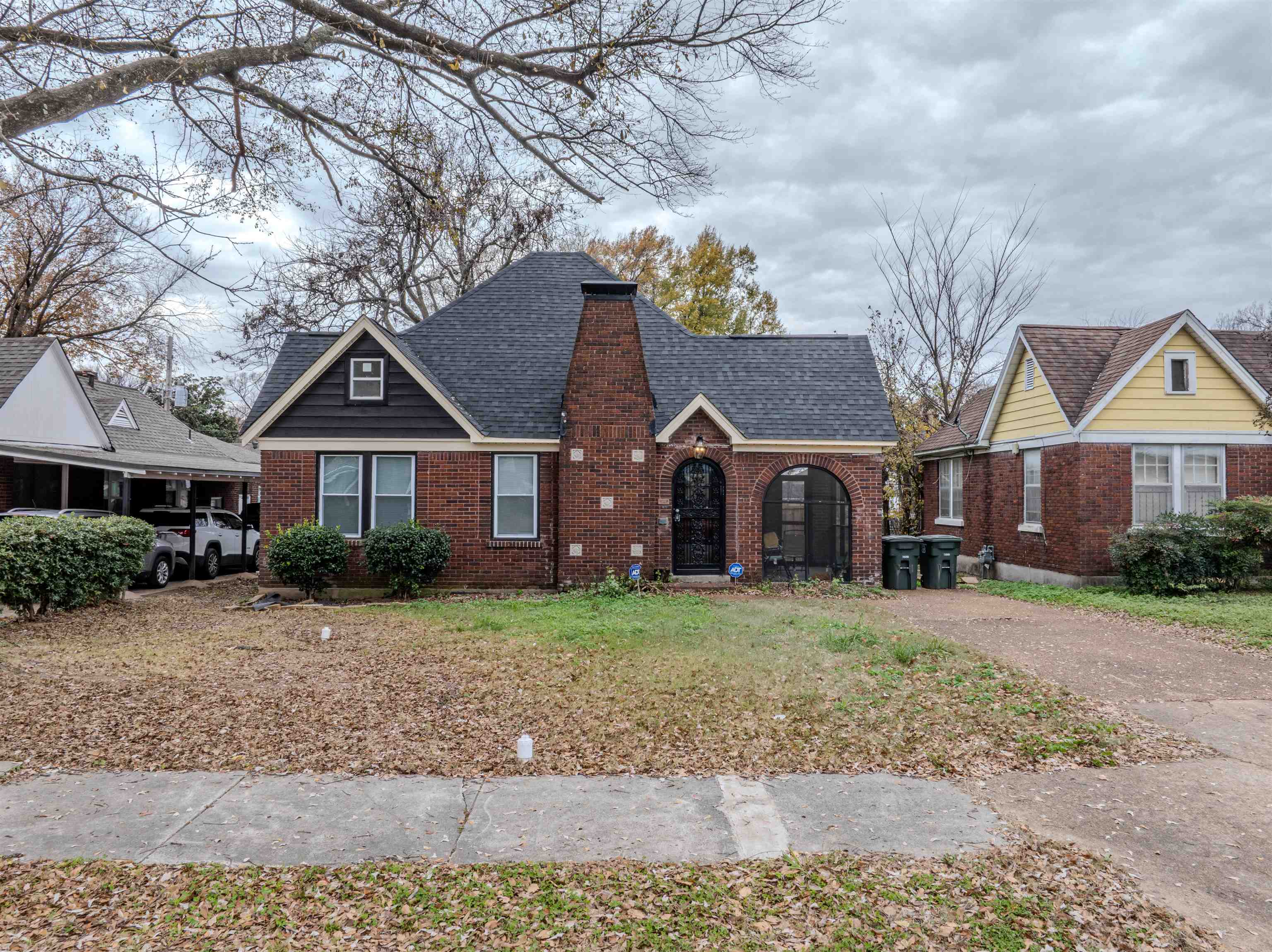 Garland St, Memphis, TN 38107
