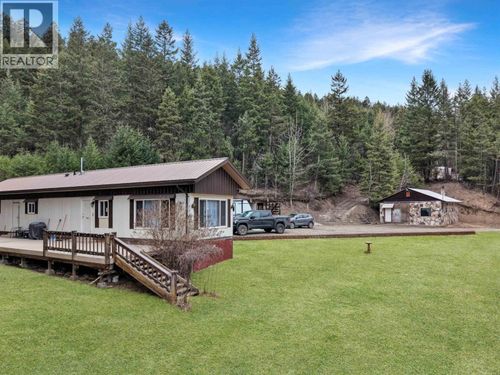 913 Hodgson Rd, Williams Lake, BC, V2G4Y3 | Card Image