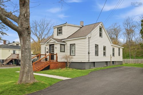 27 Stone Terr, Bedford, NS, B4A2G7 | Card Image