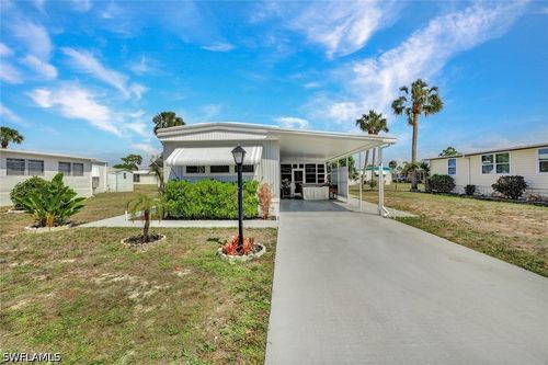 27543 Hoenie Dr, BONITA SPRINGS, FL, 34135-7100 | Card Image