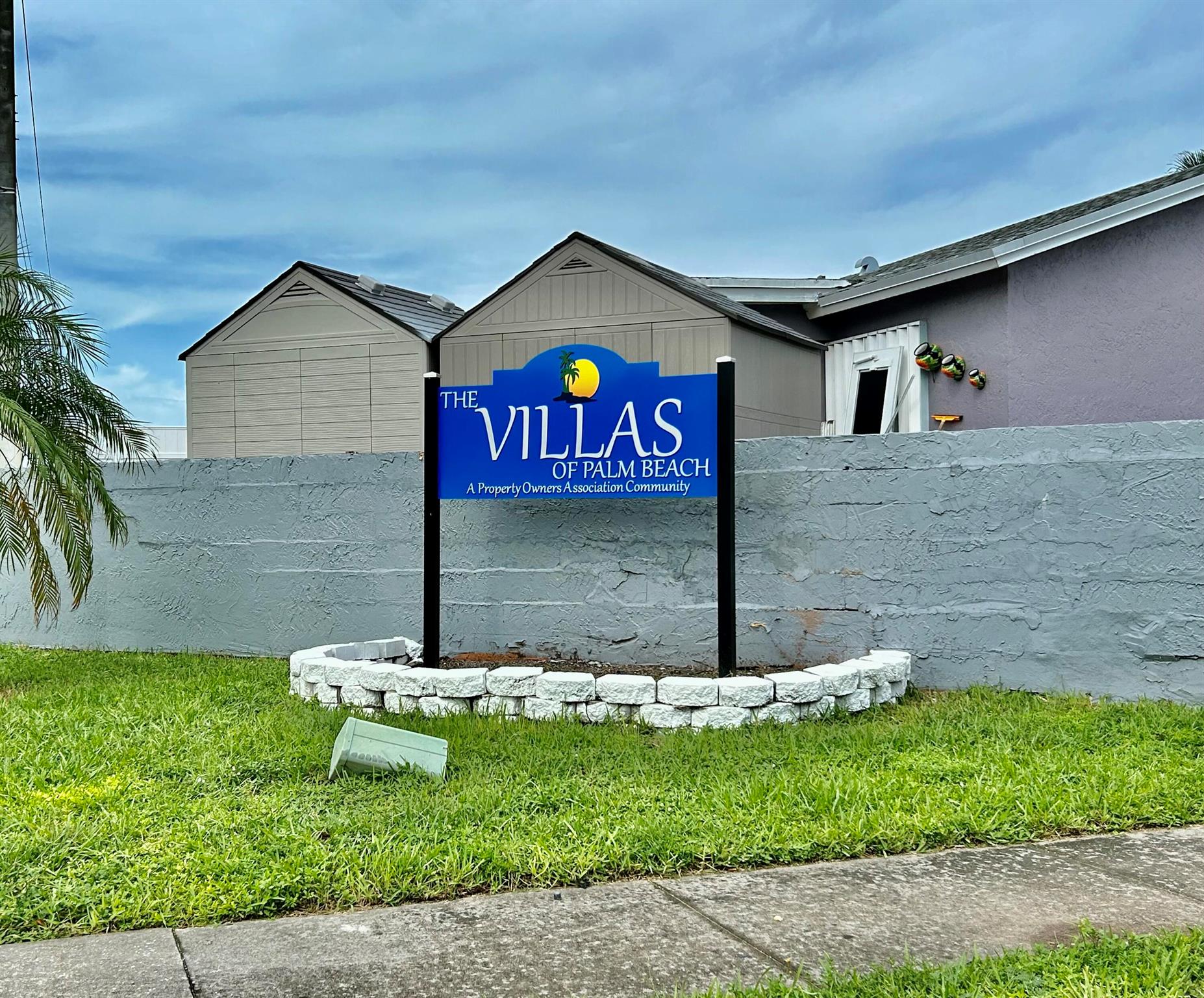 Keenland Cir, West Palm Beach, FL 33415