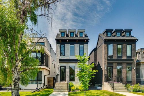 2219 32 St Sw, Calgary, AB, T3E2R4 | Card Image