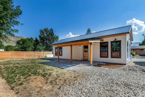 119 Locust St, Horseshoe Bend, ID, 83629-8093 | Card Image