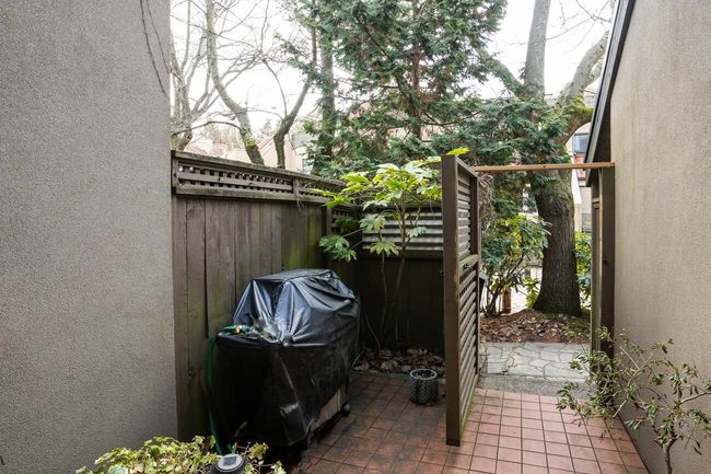 815 Sawcut, Townhouse with 2 bedrooms, 1 bathrooms and 1 parking in Vancouver BC | Image 5