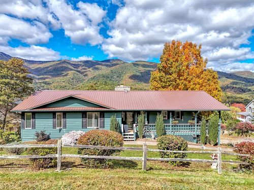 8-155 Orchard Dr, Waynesville, NC, 28786-7945 | Card Image