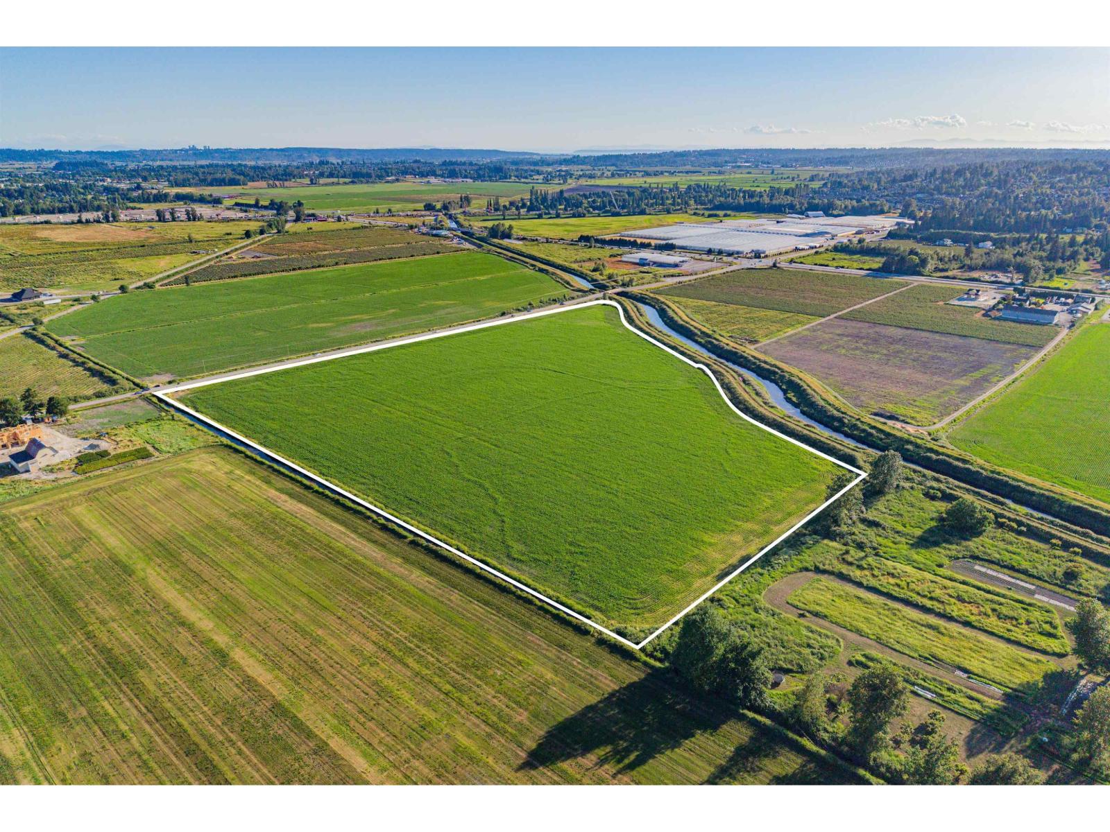 Land in Surrey 4