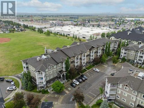 3215-115 Prestwick Villas Se, Calgary, AB, T2Z0M7 | Card Image