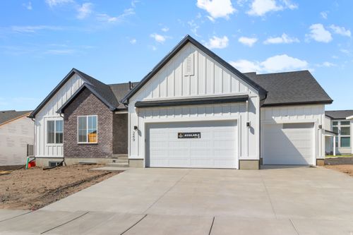 36-928 E 120 N, Tremonton, UT, 84337-8843 | Card Image