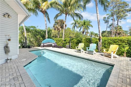 3005 Coco Ave, NAPLES, FL, 34112-5811 | Card Image