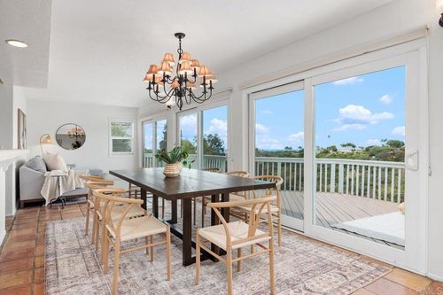 5942 Sagebrush Rd, La Jolla, CA, 92037-7039 | Card Image
