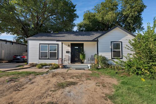 5409 Sun Valley Dr, Fort Worth, TX, 76119-6524 | Card Image