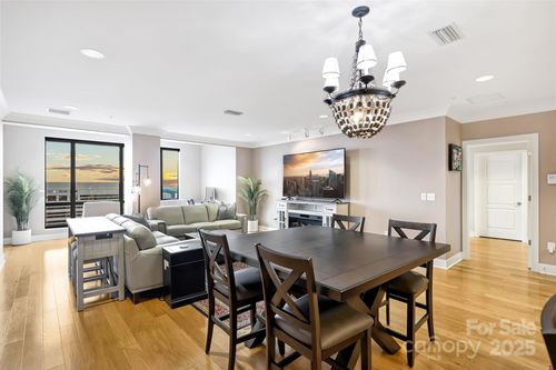 unit-1812-222 S Caldwell St, Charlotte, NC, 28202-2797 | Card Image