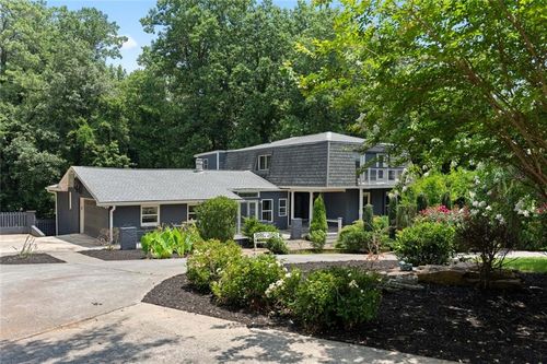 212 Kings Row Ne, Marietta, GA, 30067-4104 | Card Image