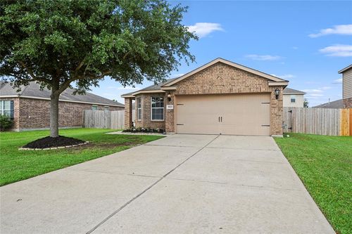 9822 Garnet Springs Dr, Iowa Colony, TX, 77583-2478 | Card Image