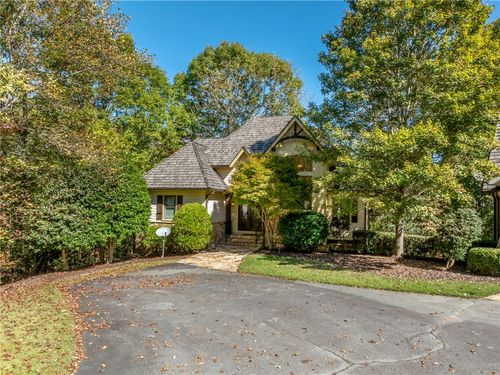 853 Club House Dr, Sunset, SC, 29685-2216 | Card Image