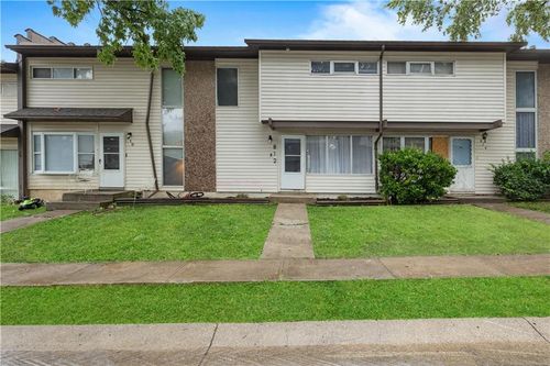 812 N 70th St, Kansas City, KS, 66112-3044 | Card Image