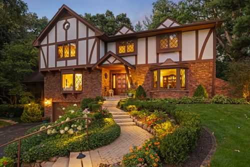 6181 Shorewood Ct, Lisle, IL, 60532-3241 | Card Image