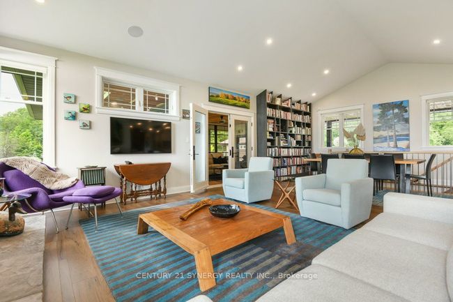 4370 Carp Rd, House other with 5 bedrooms, 4 bathrooms and 8 parking in Carp ON | Image 15