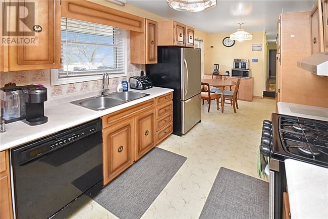 209 Charlebois St, House other with 4 bedrooms, 3 bathrooms and null parking in Azilda ON | Image 15