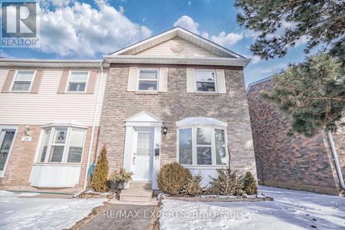 101 Morley Cres, Brampton, ON, L6S3K8 | Card Image