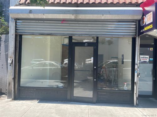 30b-39-30B W 61st St, New York, NY, 10023-7605 | Card Image