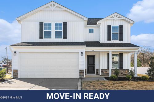 40 E Emily Gardens Dr, Selma, NC, 27576-4507 | Card Image