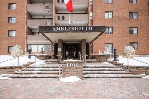 710-1100 Ambleside Dr, Ottawa, ON, K2B8G6 | Card Image