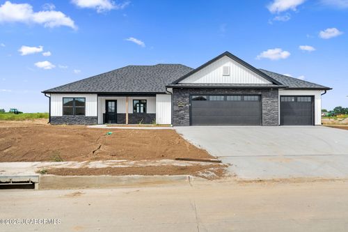4415 Rebellion Ln, ASHLAND, MO, 65010 | Card Image