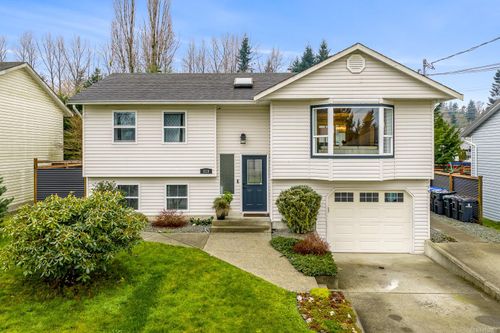 113 Mitchell Pl, Courtenay, BC, V9N8P3 | Card Image