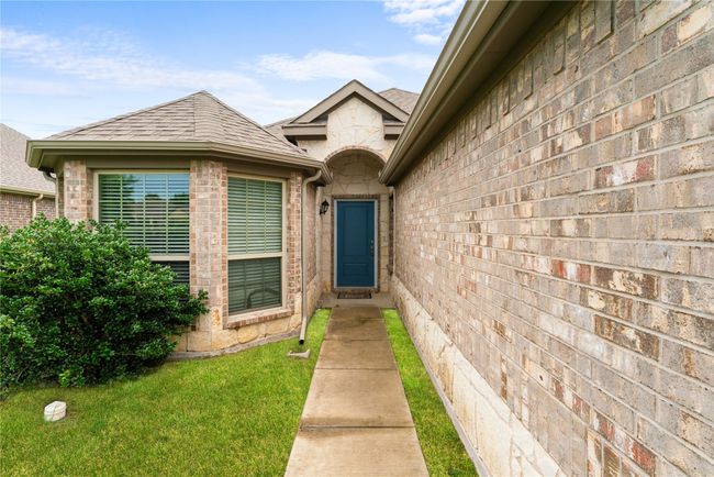 2804 Brazos Dr, House other with 4 bedrooms, 2 bathrooms and null parking in Little Elm TX | Image 4