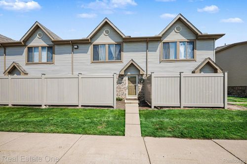 50514 Bay Run N, Chesterfield Township, MI, 48047 | Card Image
