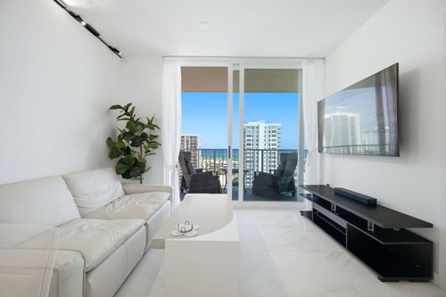 1407-3020 Ne 32nd Avenue, Fort Lauderdale, FL, 33308 | Card Image