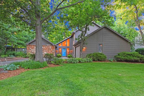 10018 Woodstream Drive, Fort Wayne, IN, 46804 | Card Image