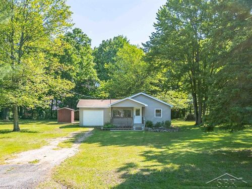 6626 Shadowbrook Dr, Lake, MI, 48632-9253 | Card Image