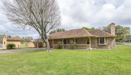 2517 Avenue L, Santa Fe, TX, 77510-9033 | Card Image