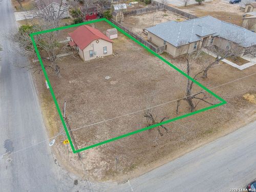 1516 Mexico St, Castroville, TX, 78009-3839 | Card Image