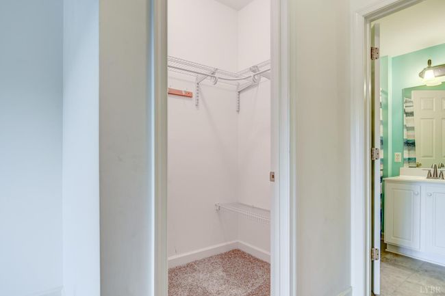 UNIT-5 - 1103 Mariners Way, Condo with 2 bedrooms, 2 bathrooms and null parking in Huddleston VA | Image 14
