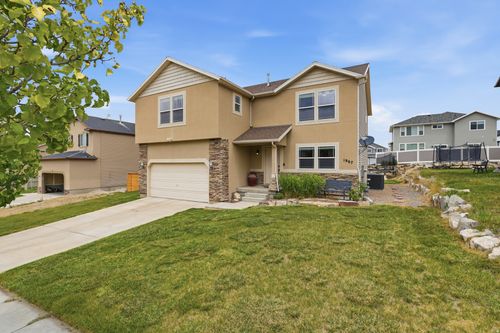 1967 E Sycamore Dr, Eagle Mountain, UT, 84005-4390 | Card Image