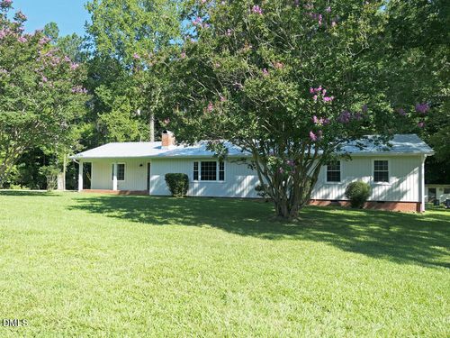 1075 Manns Chapel Rd, Pittsboro, NC, 27312-7026 | Card Image