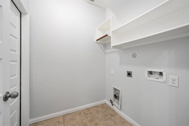 1996 Honey Meadow Ln, House other with 4 bedrooms, 3 bathrooms and 2 parking in Pearland TX | Image 20