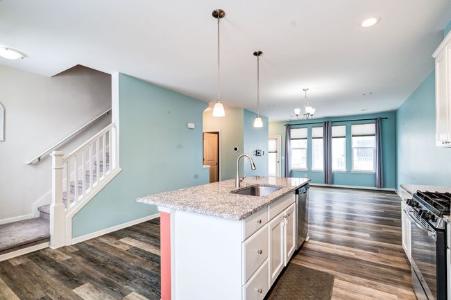 435 Wright St, Condo with 3 bedrooms, 3 bathrooms and null parking in Wixom MI | Image 13