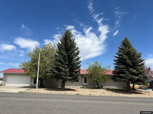 108 Airport Ave, Saratoga, WY, 82331-5056 | Card Image