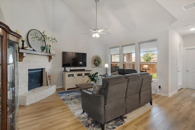 3913 Southbend Ct, House other with 4 bedrooms, 4 bathrooms and null parking in Denison TX | Image 6
